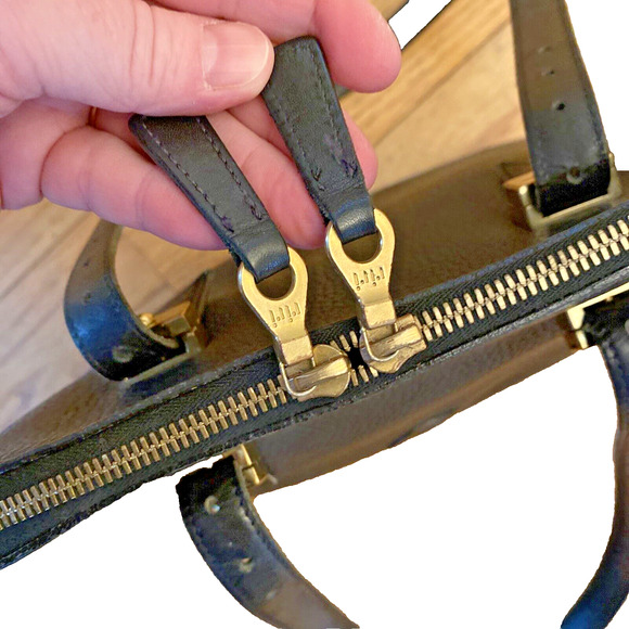 Vintage Dooney & Bourke AWL Buckle Satchel Zip Top Purse Bag Black Leather - Picture 11 of 16